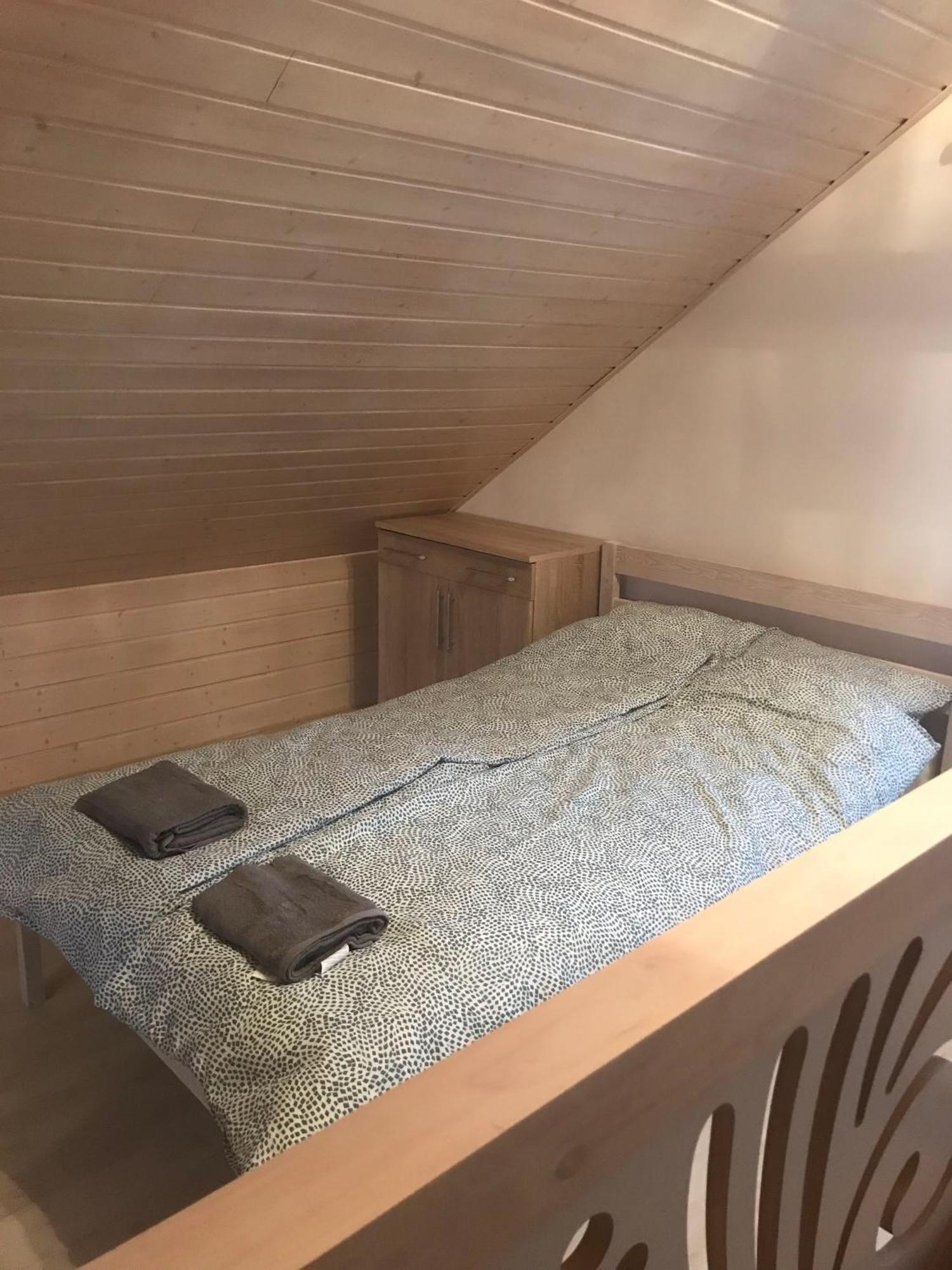 Nad Jeziorem W Swiekatowie Ferienhaus Swiekatowo